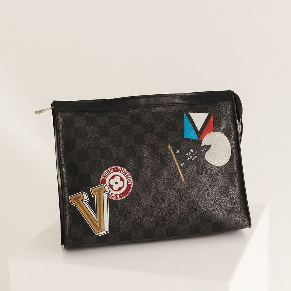Louis Vuitton Pochette Voyage Limited Edition Damier Graphite League MM image 2